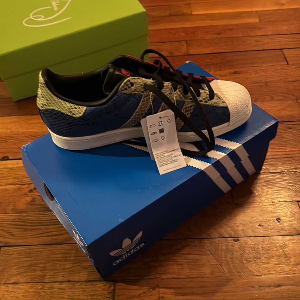 Adidas Superstars Python Multicolor - Picture 2 of 3